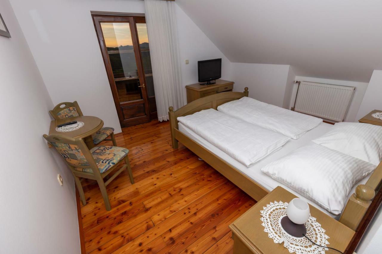 Farm stay Turisticna Kmetija Pungracic
