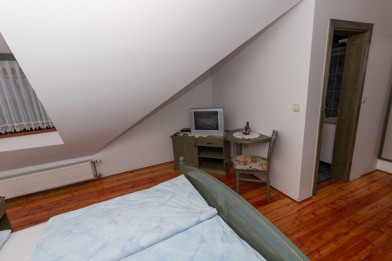 Turisticna Kmetija Pungracic Farm stay Zavrc