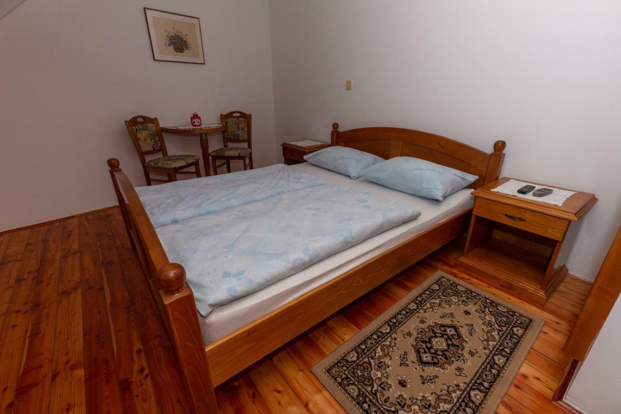 Turisticna Kmetija Pungracic Farm stay Zavrc